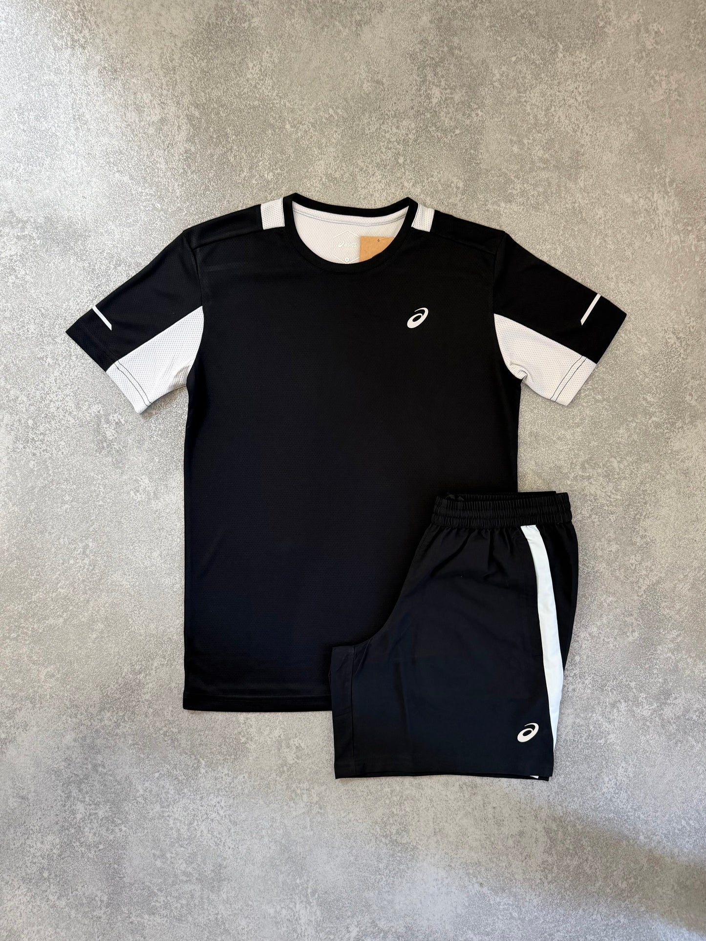 ASICS BLACK CONTRAST SHORT SET