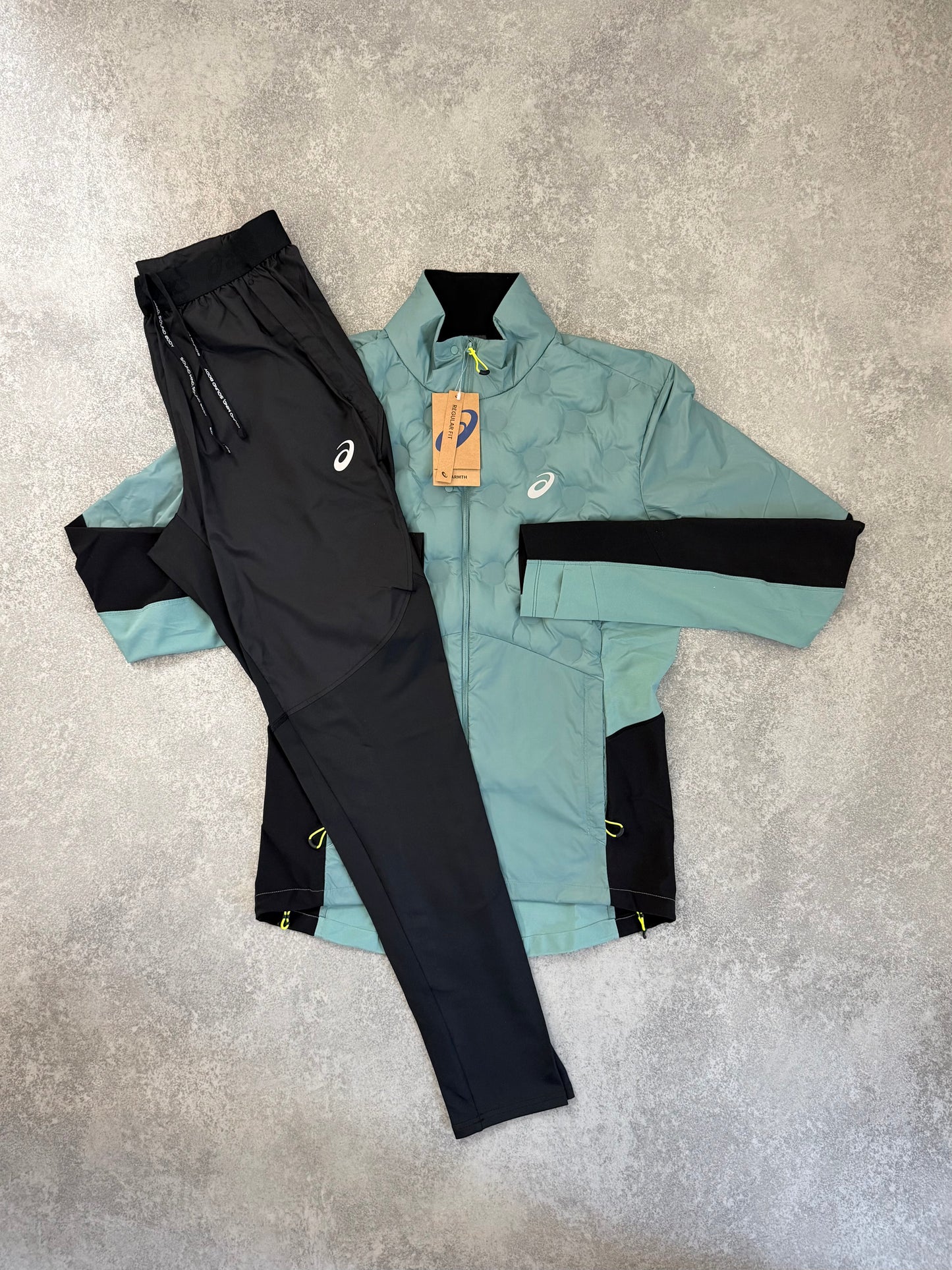 ASICS Celadon Road Jacket SET