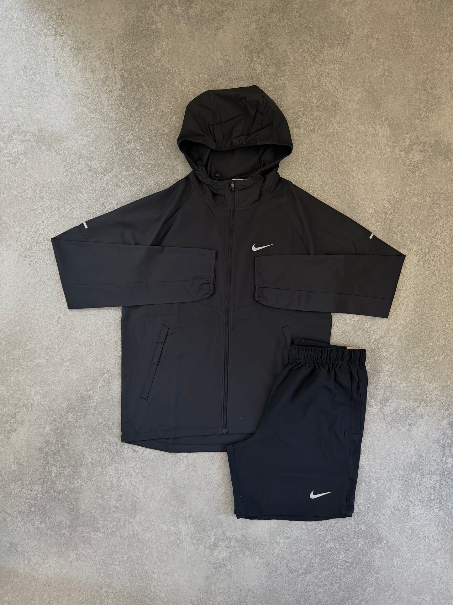 NIKE BLACK REPEL JACKET SET