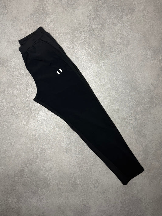UNDER ARMOUR BLACK PANTS