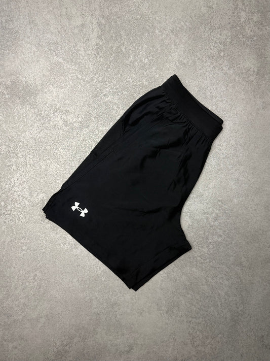 UA BLACK SHORTS