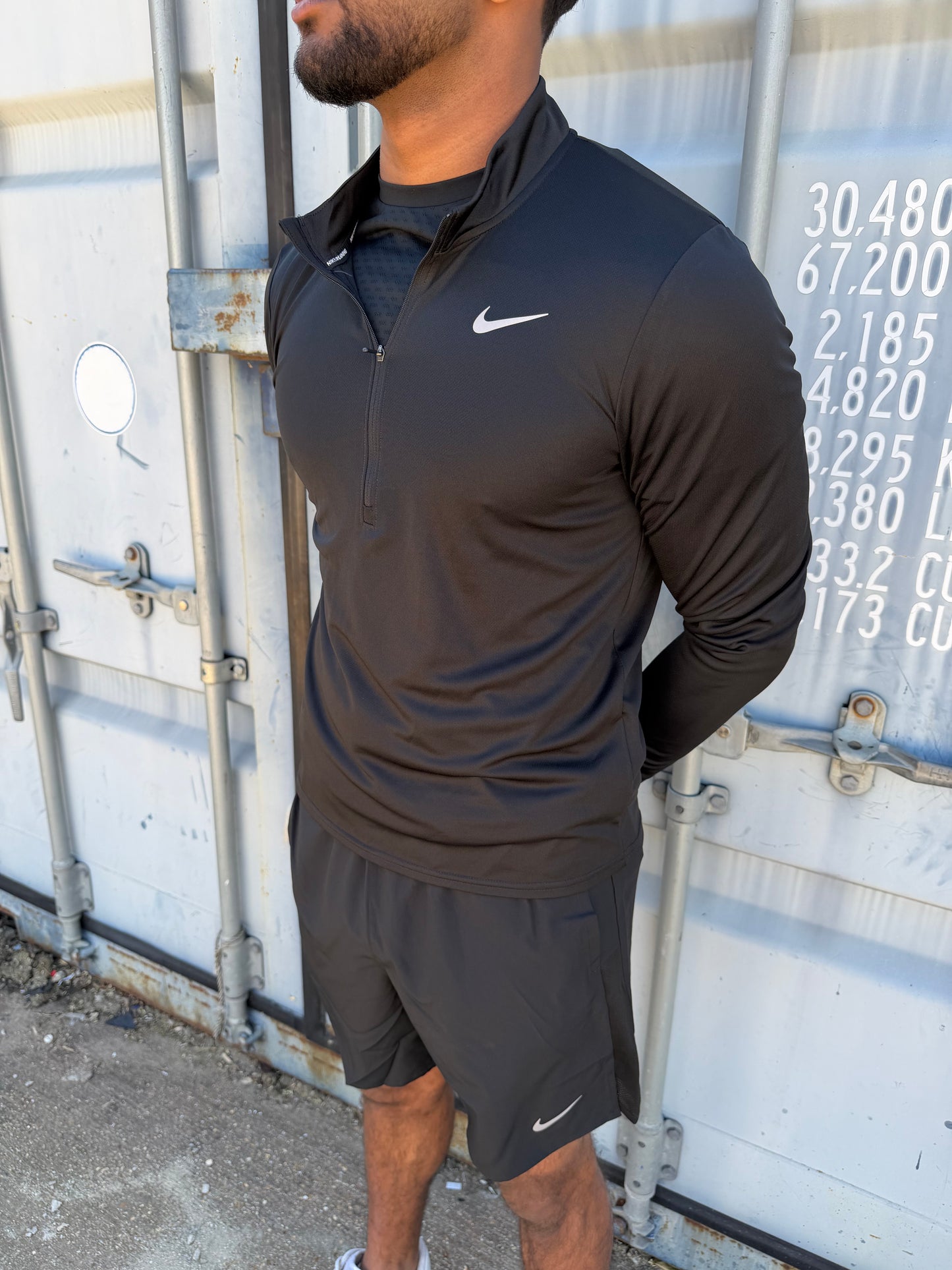 NIKE BLACK HALF ZIP SHORT SET