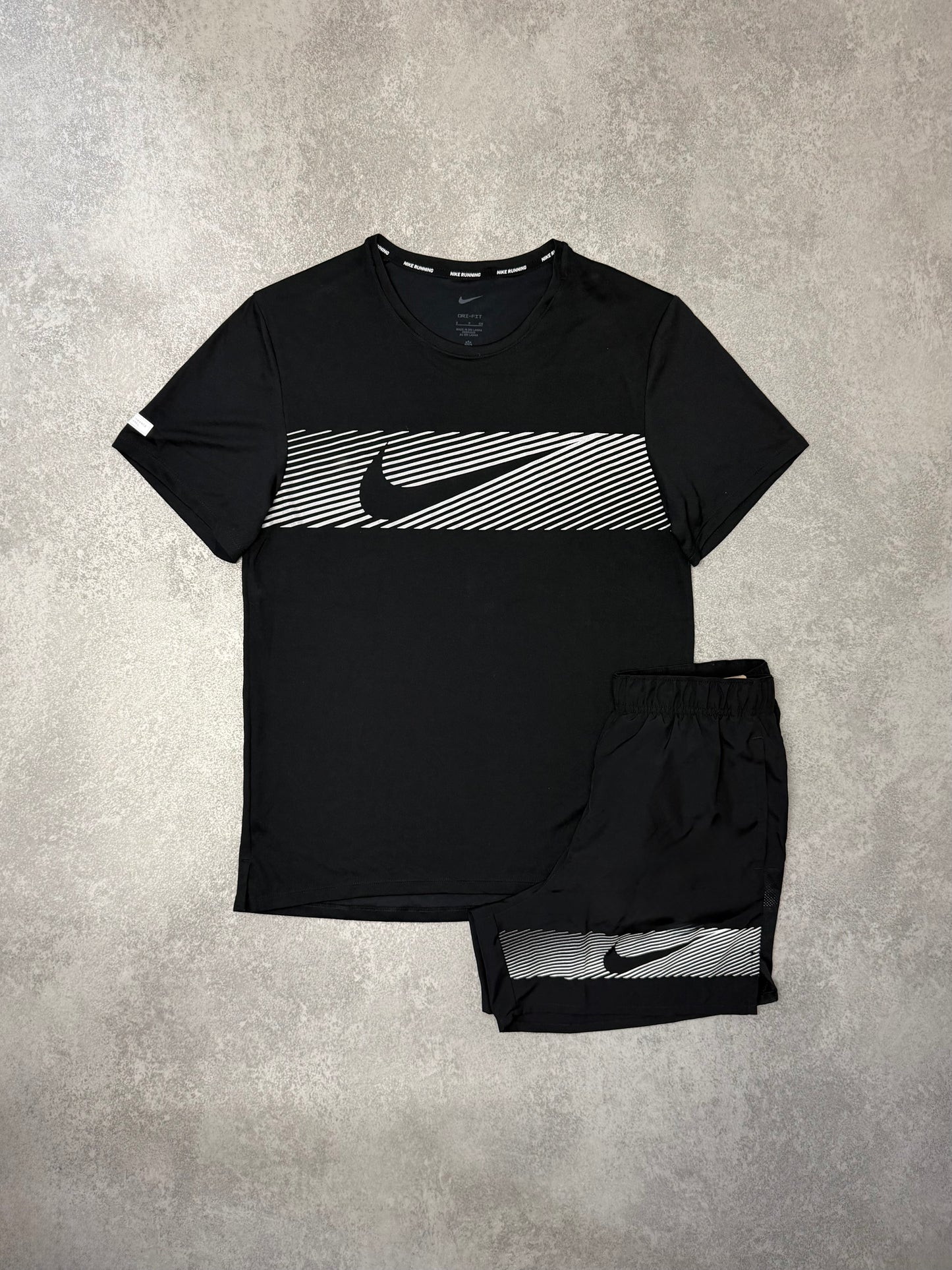 NIKE BLACK REFLECTIVE SET