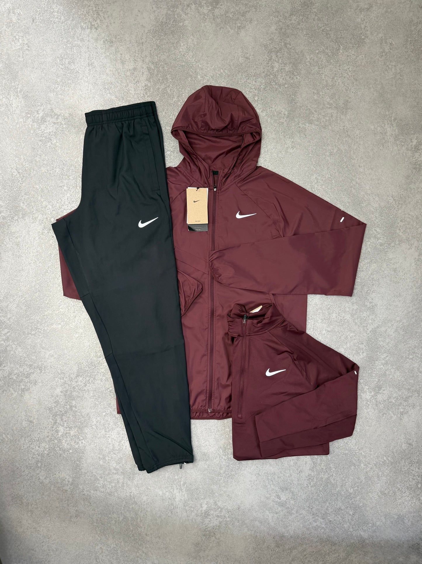 NIKE Burgundy UV Repel Triple SET