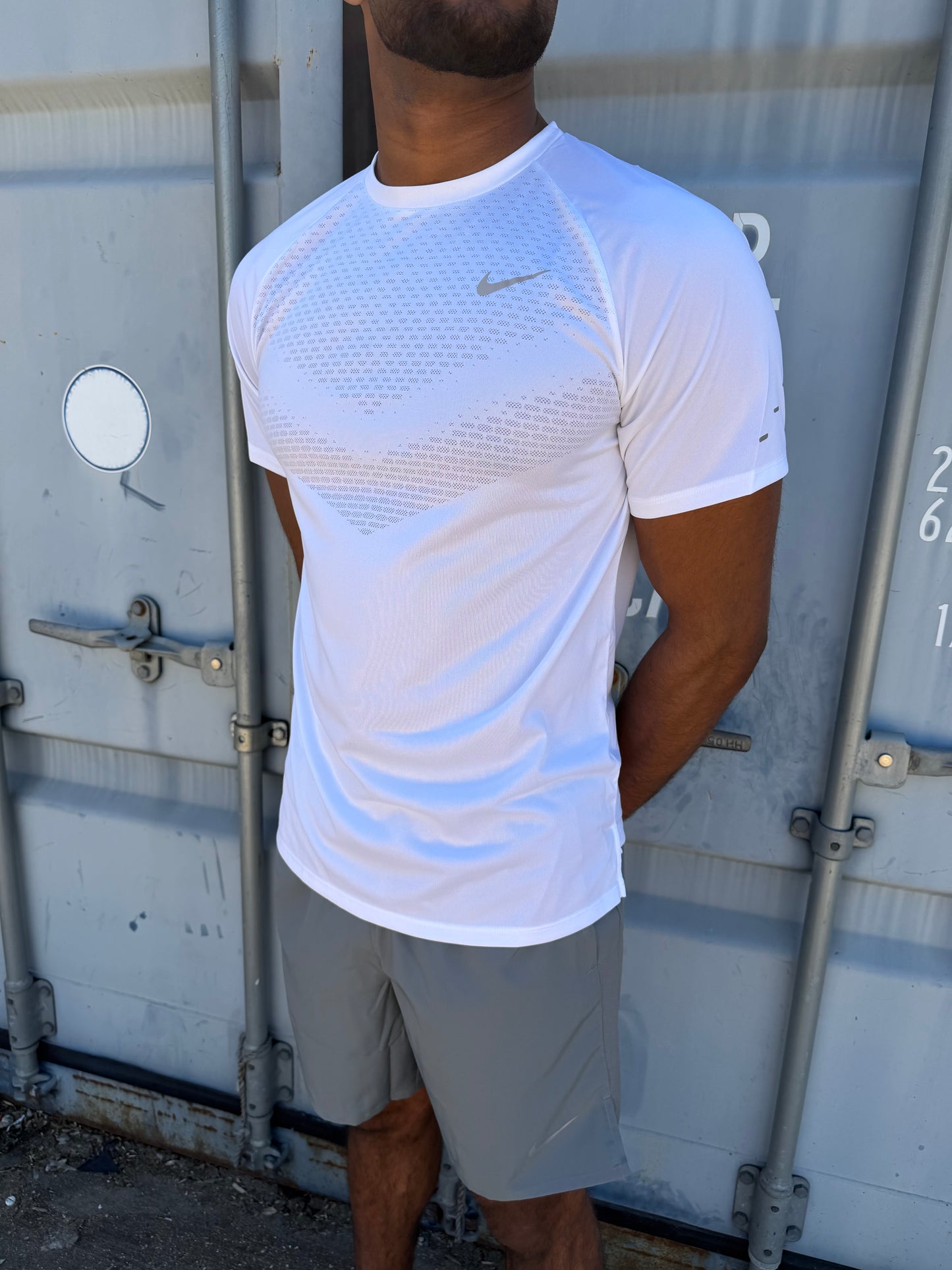 NIKE WHITE SHORT SET