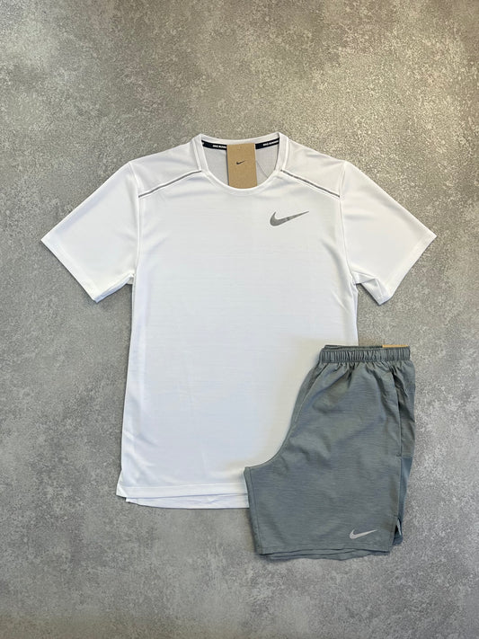 NIKE White Miler Short SET