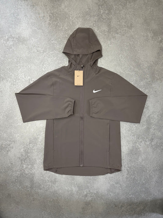 NIKE Chocolate Dri-Fit Versatile Jacket
