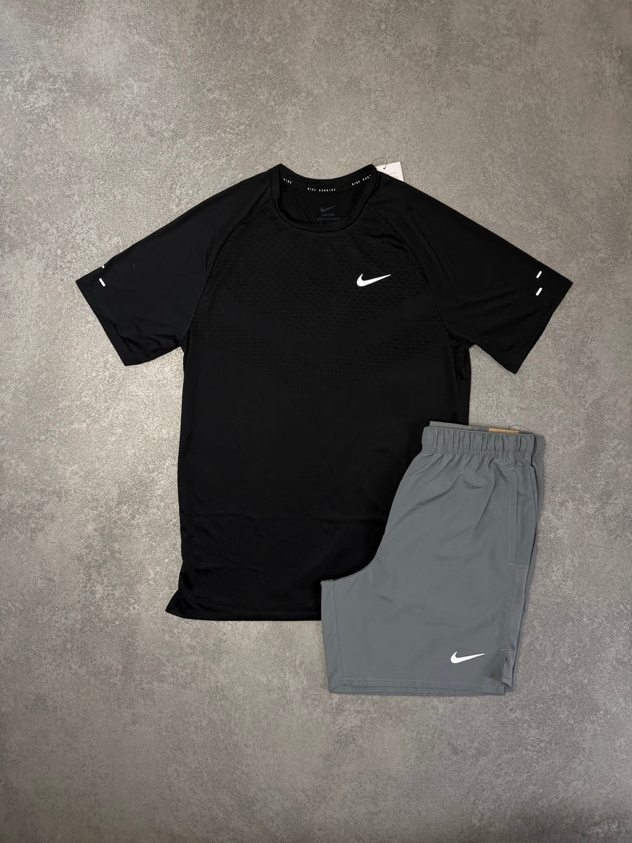 NIKE BLACK SHORT SET