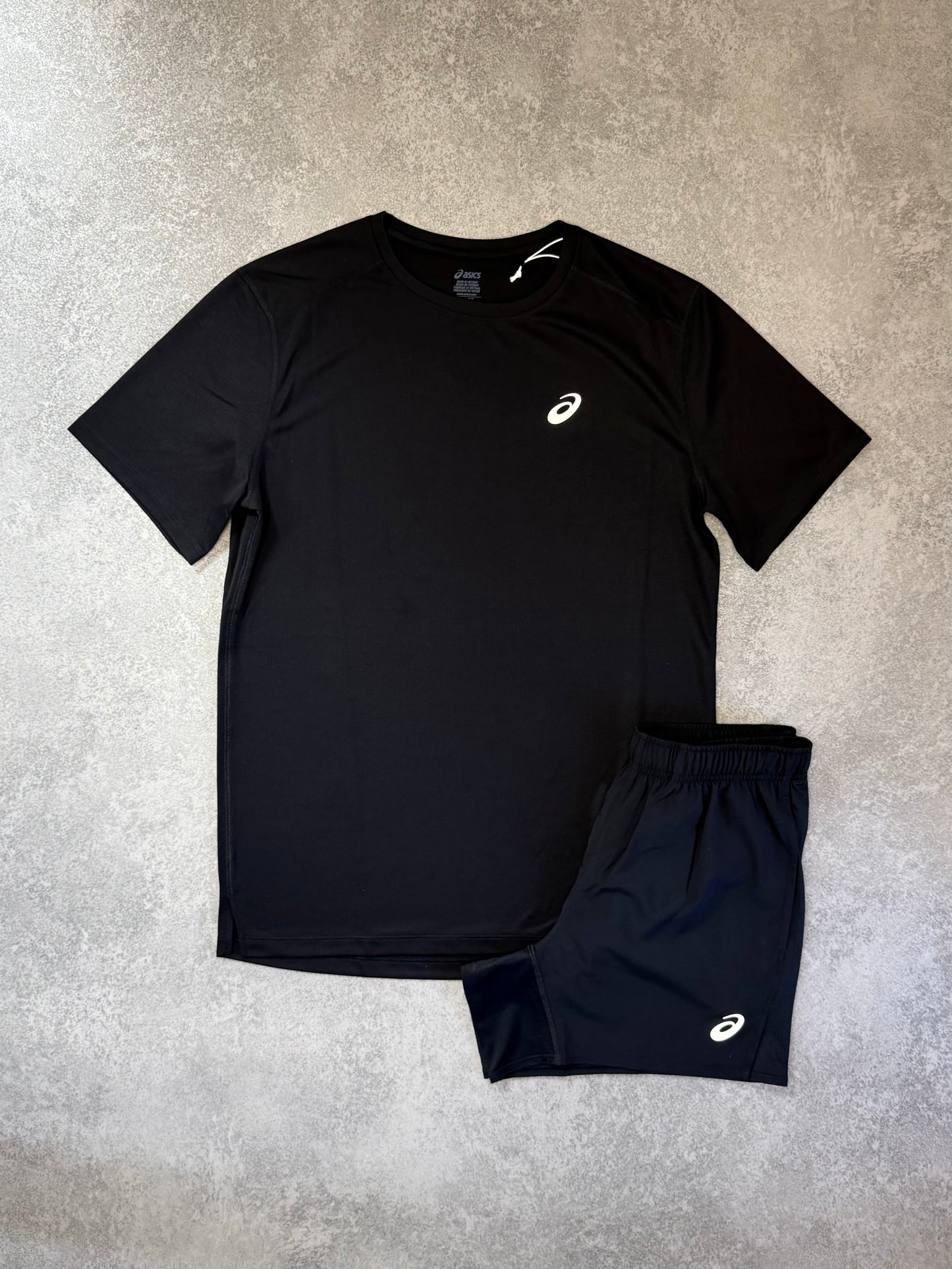ASICS BLACK SHORT SET