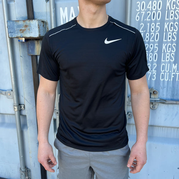 NIKE TOPS