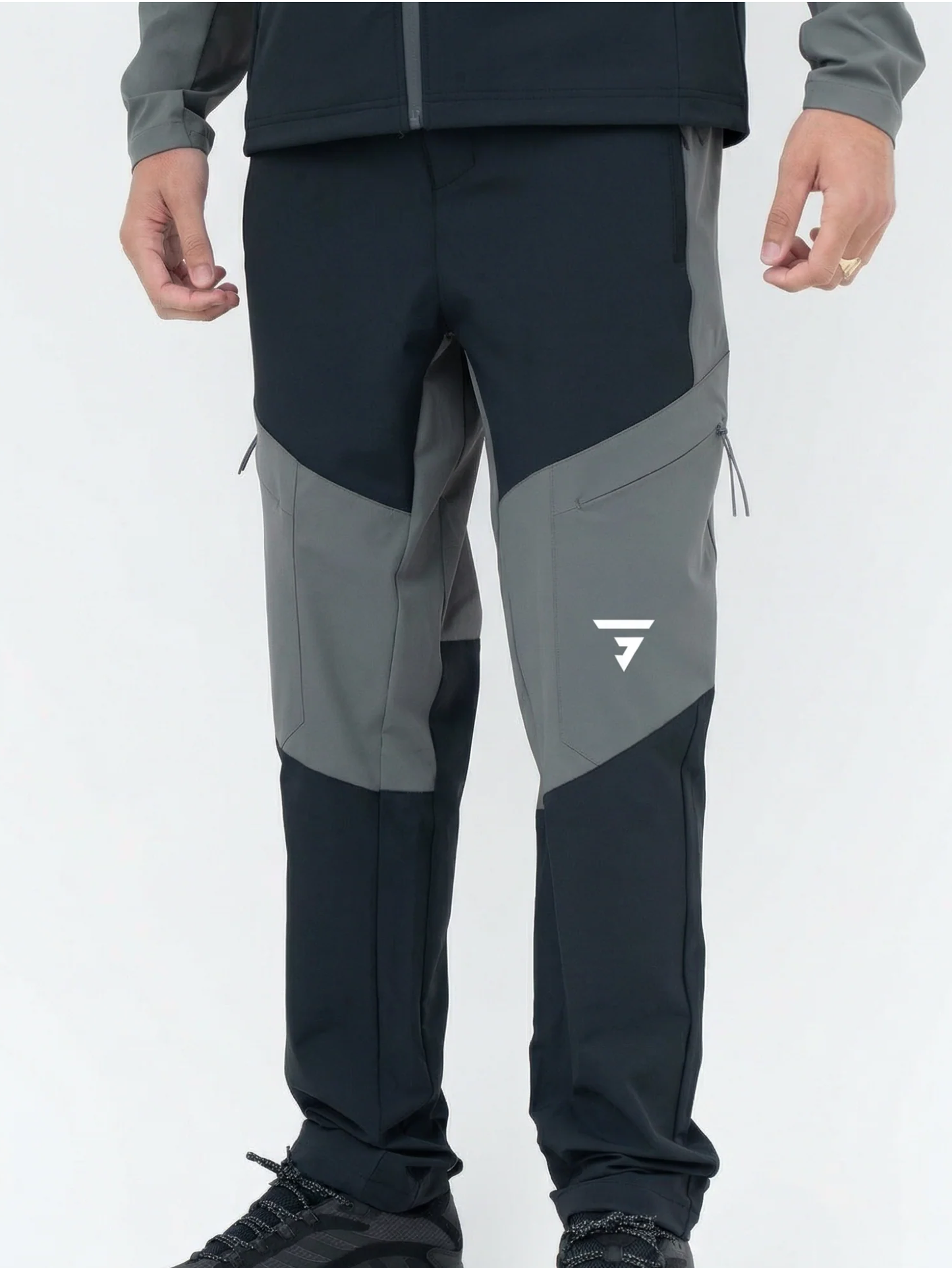 Trek Vanta Black Tracksuit